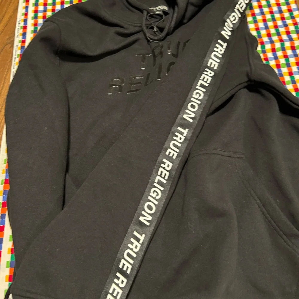 NWOT True Religion Black Men's hoodie L